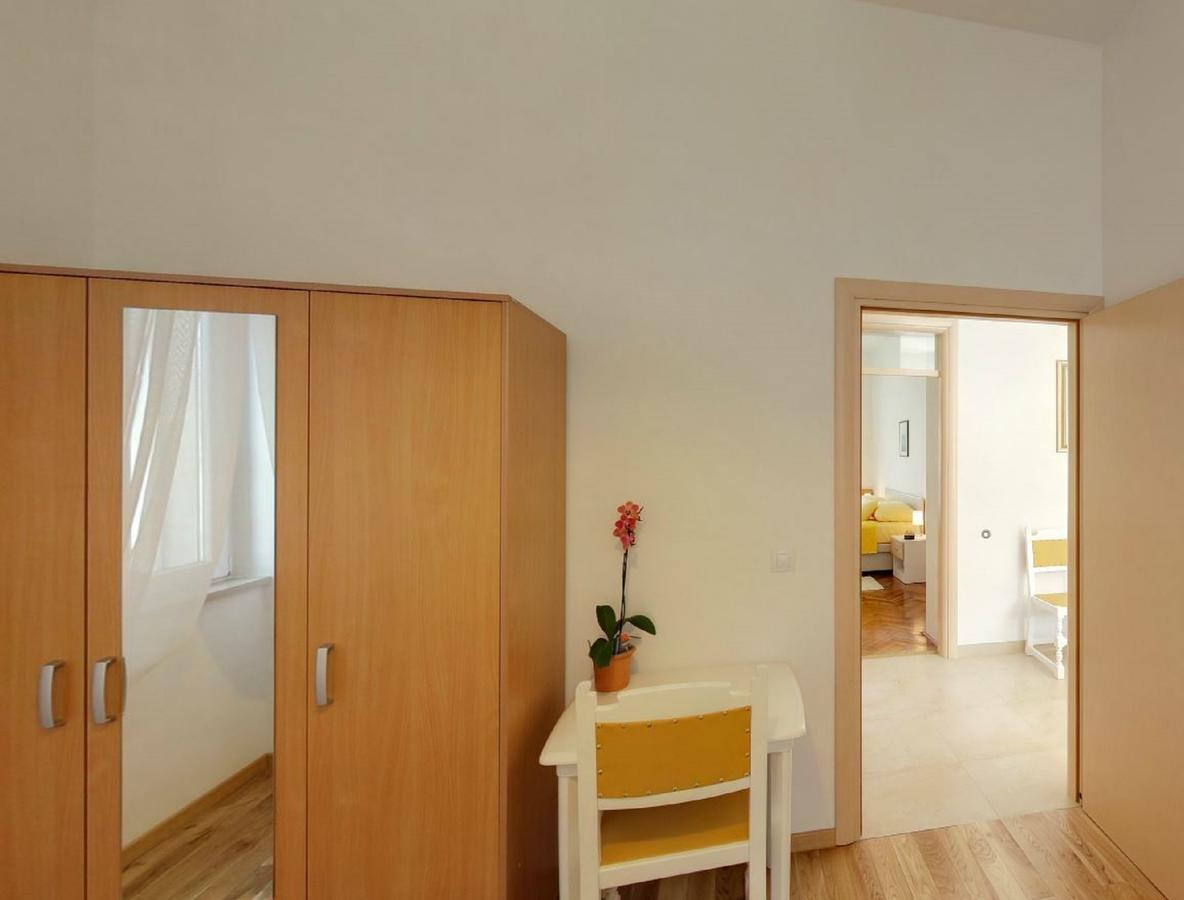 Apartment Mihe ดูบรอฟนิก ภายนอก รูปภาพ